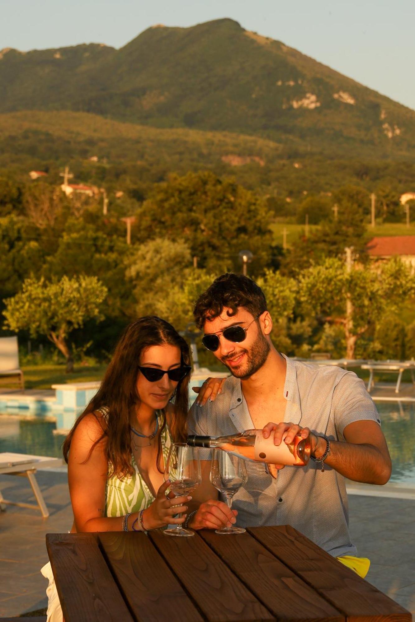 Trentinara L' Aia Resort מראה חיצוני תמונה