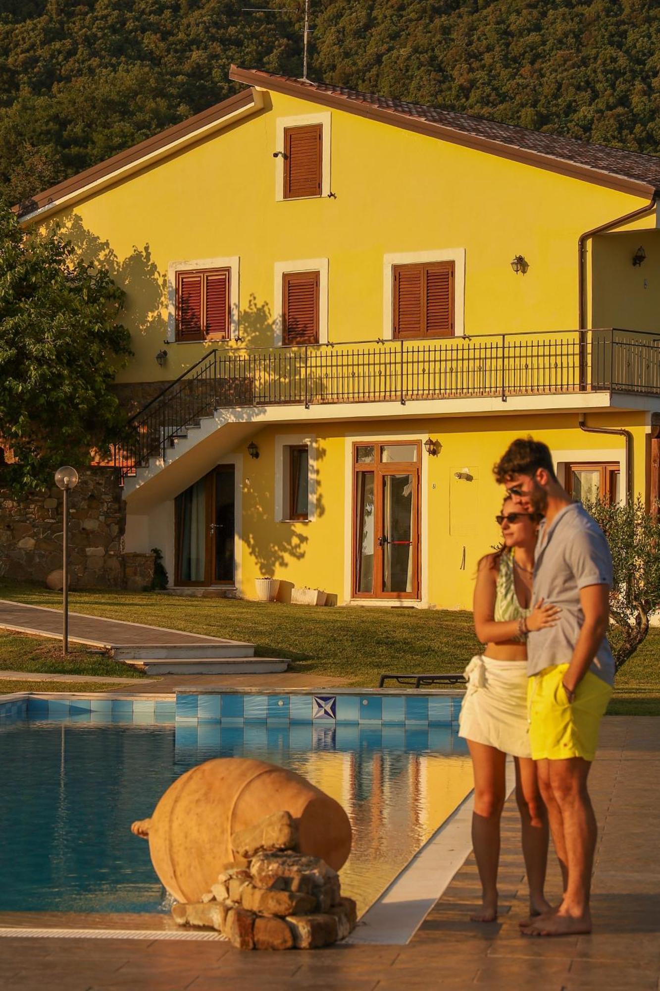 Trentinara L' Aia Resort מראה חיצוני תמונה
