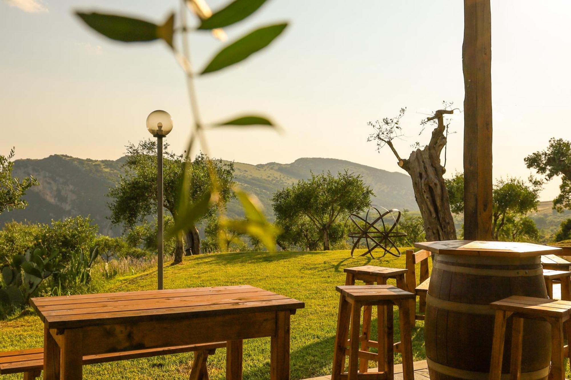 Trentinara L' Aia Resort מראה חיצוני תמונה