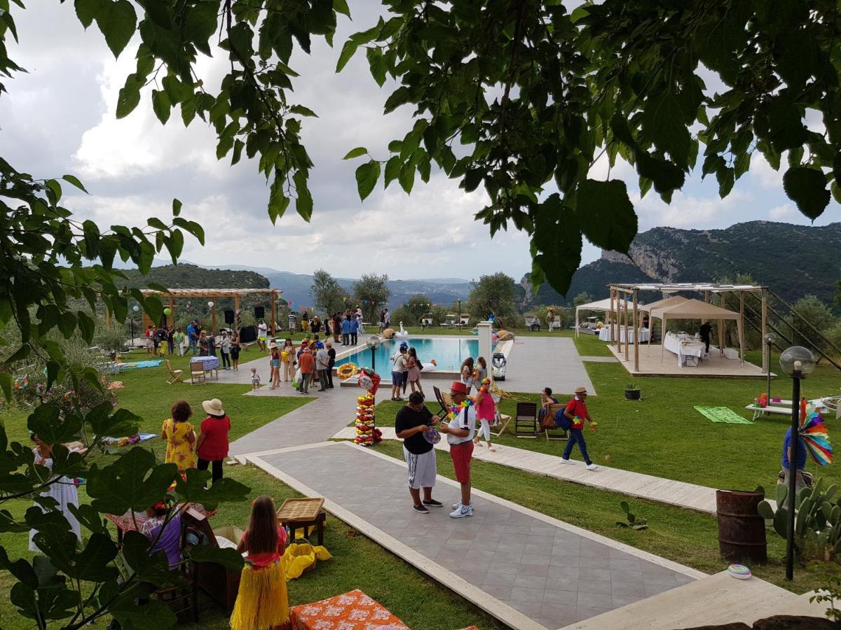 Trentinara L' Aia Resort מראה חיצוני תמונה