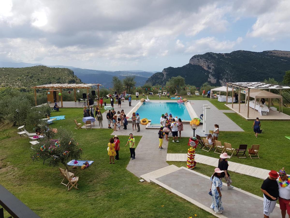 Trentinara L' Aia Resort מראה חיצוני תמונה
